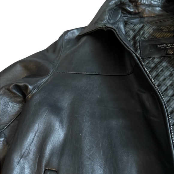 Claiborne Men’s Large Lambskin Black Leather Jacket: Zip Up. - Picture 2 of 10